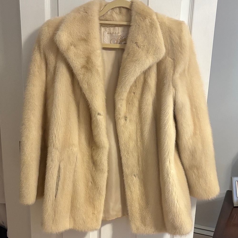 Bifano’s Cream Mink Fur Jacket - Luxury Coat